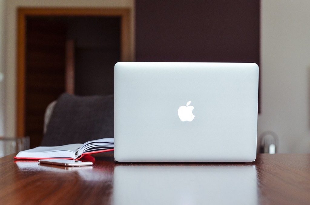 logos más famosos del mundo Apple
