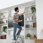 muebles pegados a la pared